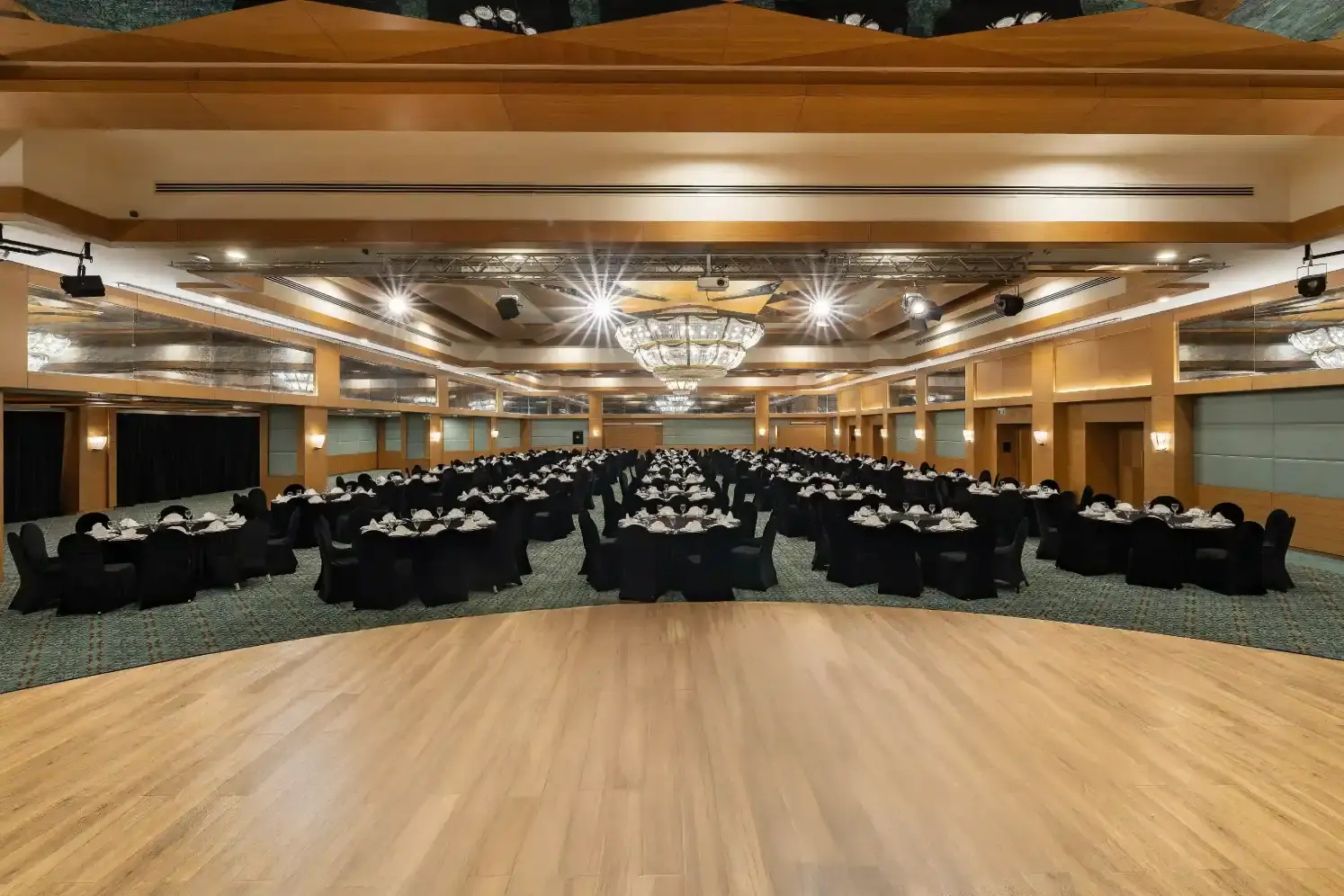 Salamis Bay Conti Resort Hotel
