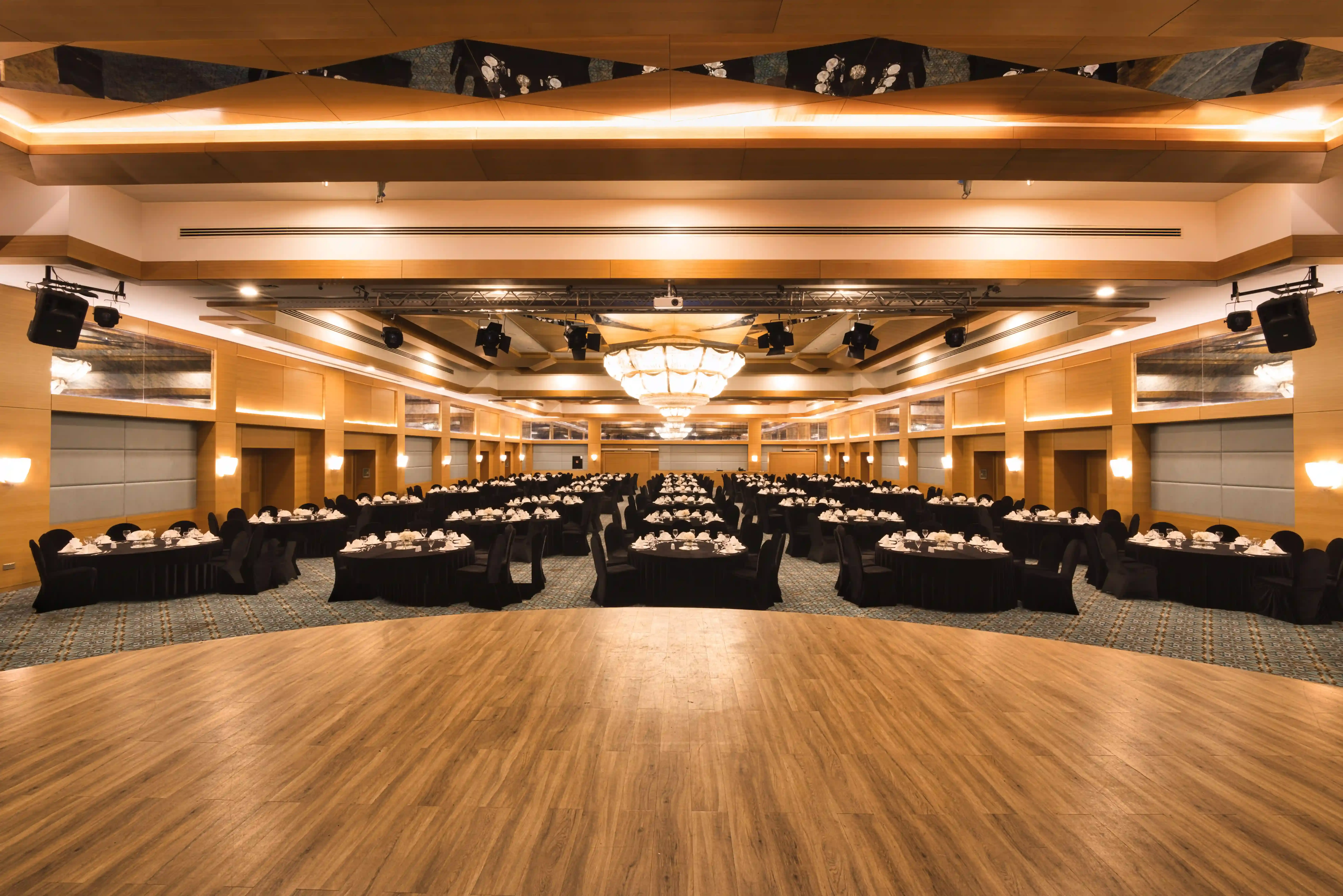 Salamis Bay Conti Resort Hotel