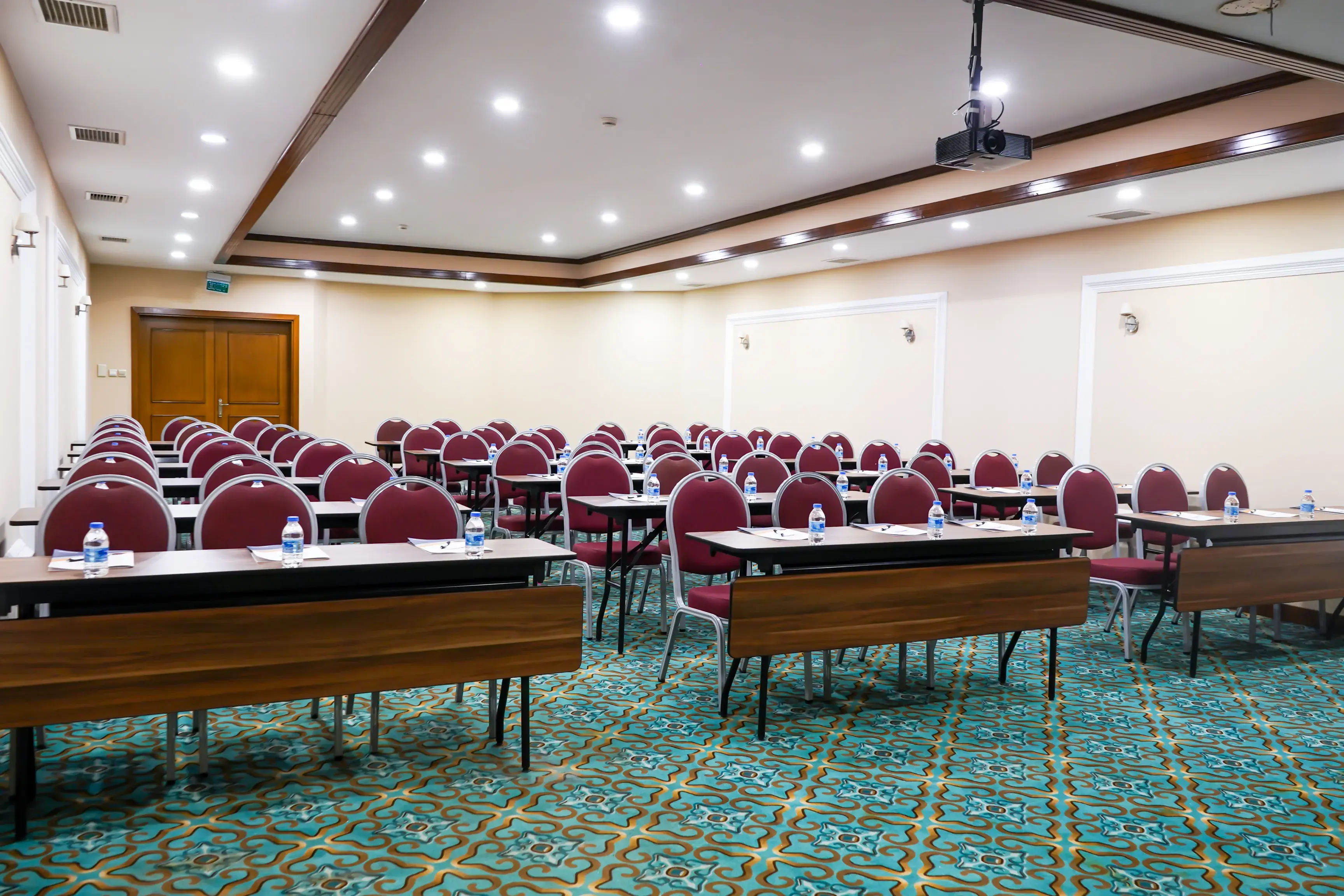 Salamis Bay Conti Resort Hotel