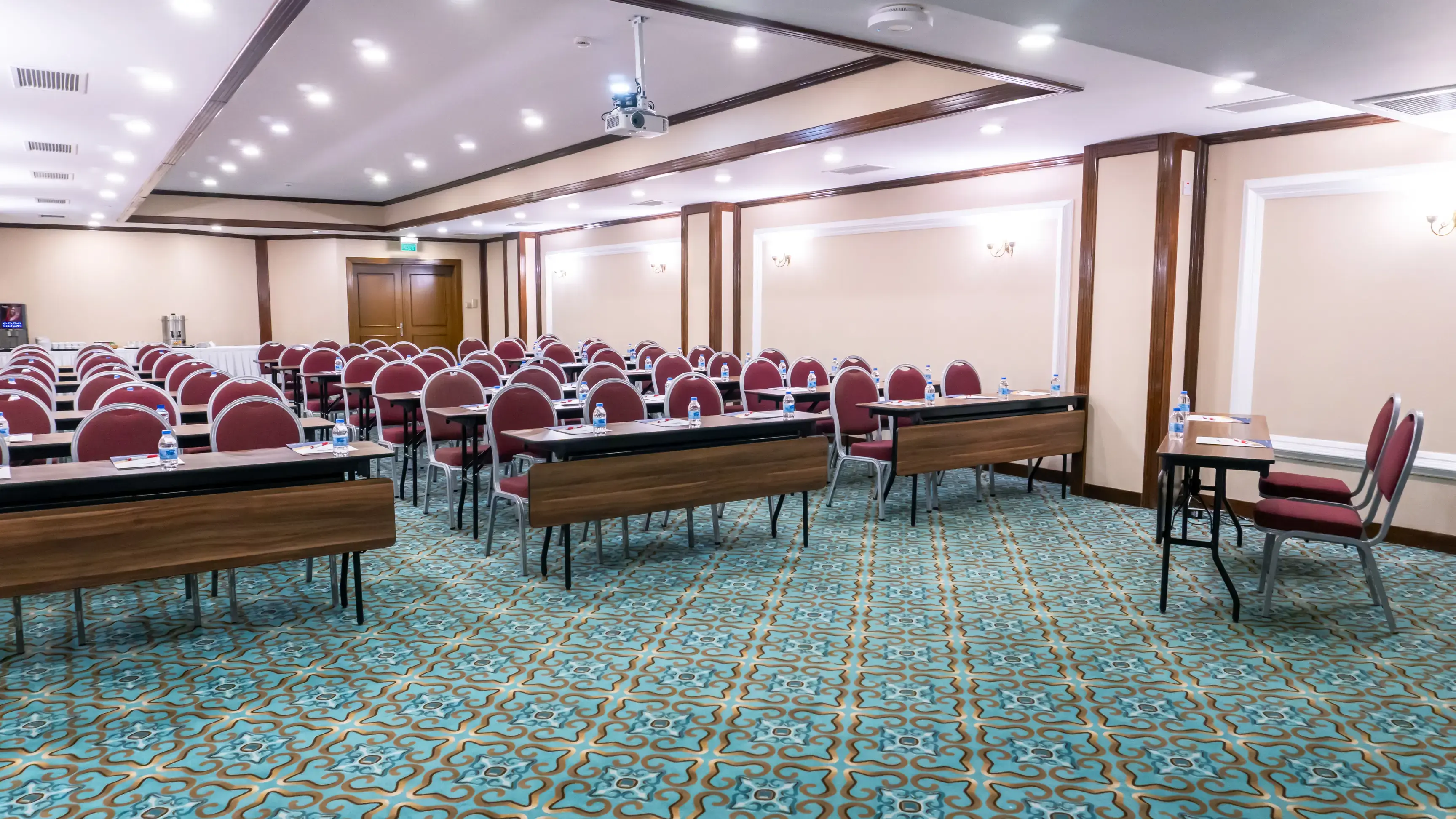 Salamis Bay Conti Resort Hotel