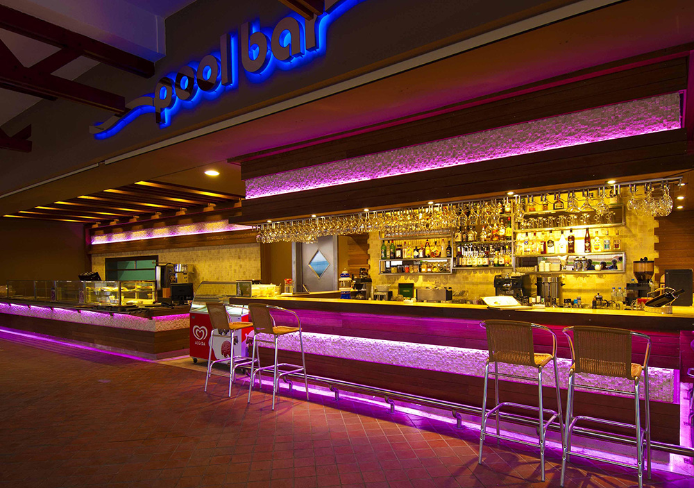 Pool Bar – Salamis Bay Conti Resort Hotel