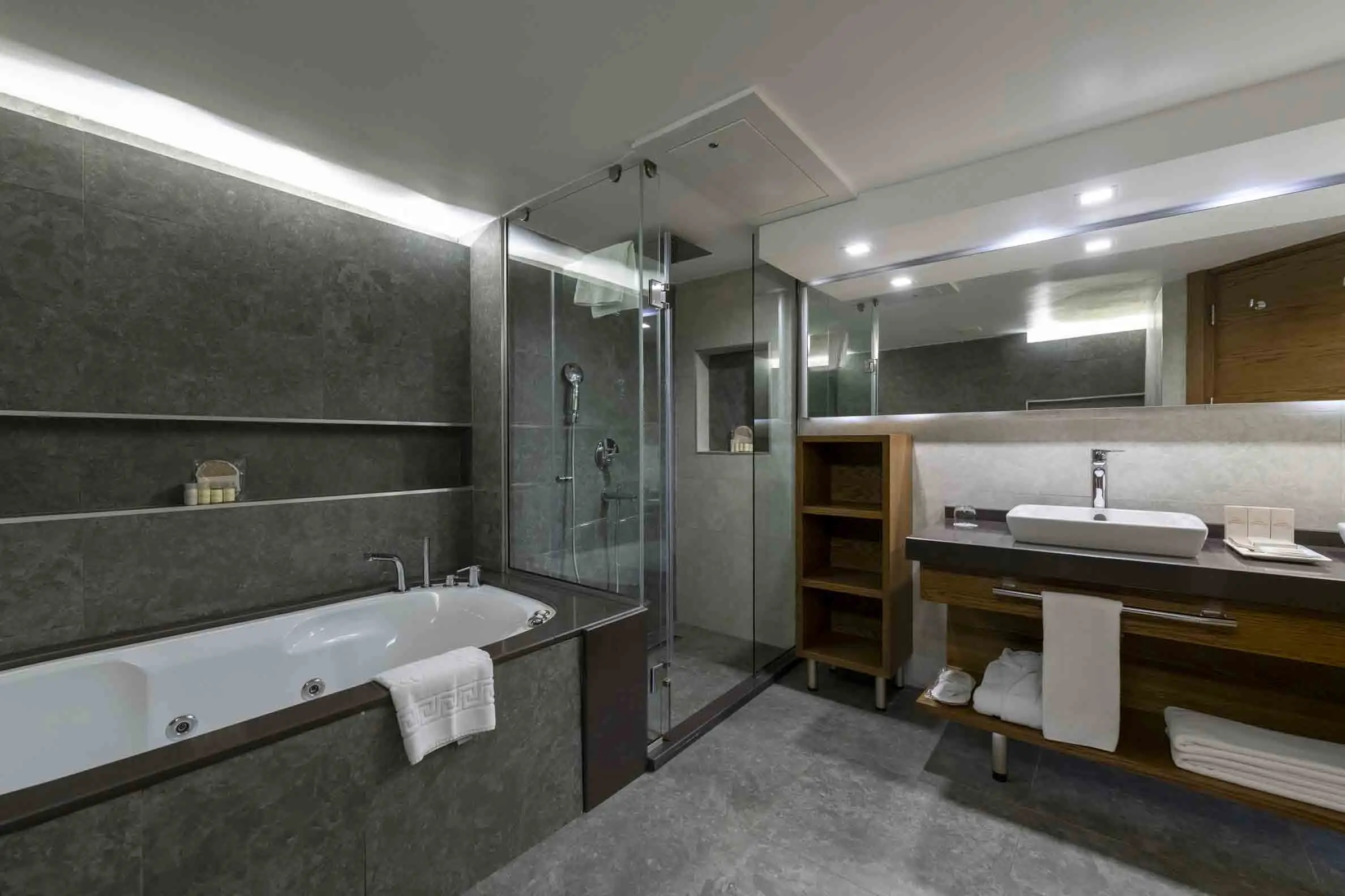 Salamis Bay Conti Resort Hotel